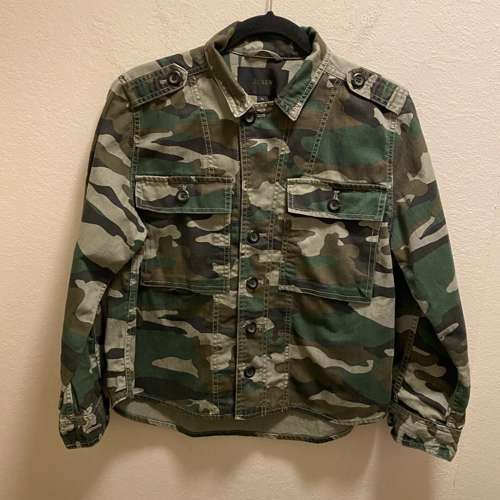 J. Crew Camo Utility Shacket Size Large Petite - Picture 5 of 12